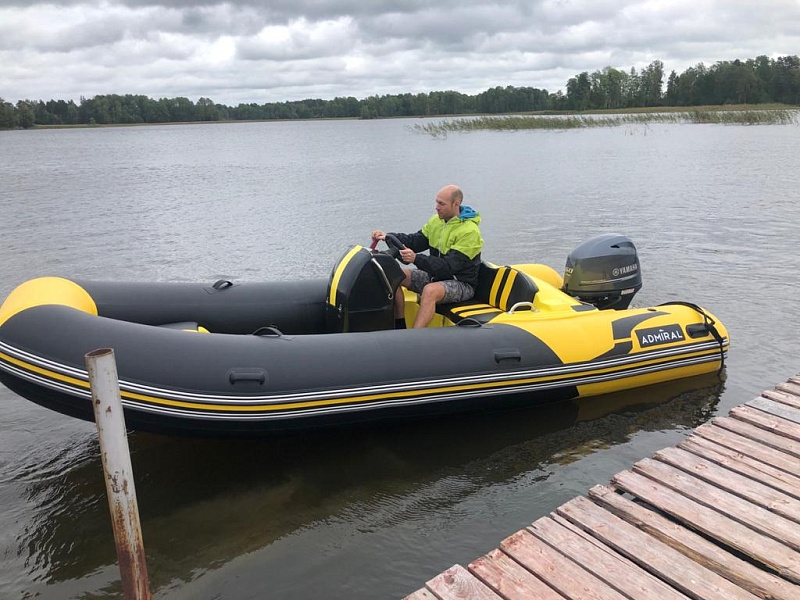 Адмирал RIB 470 с консолью